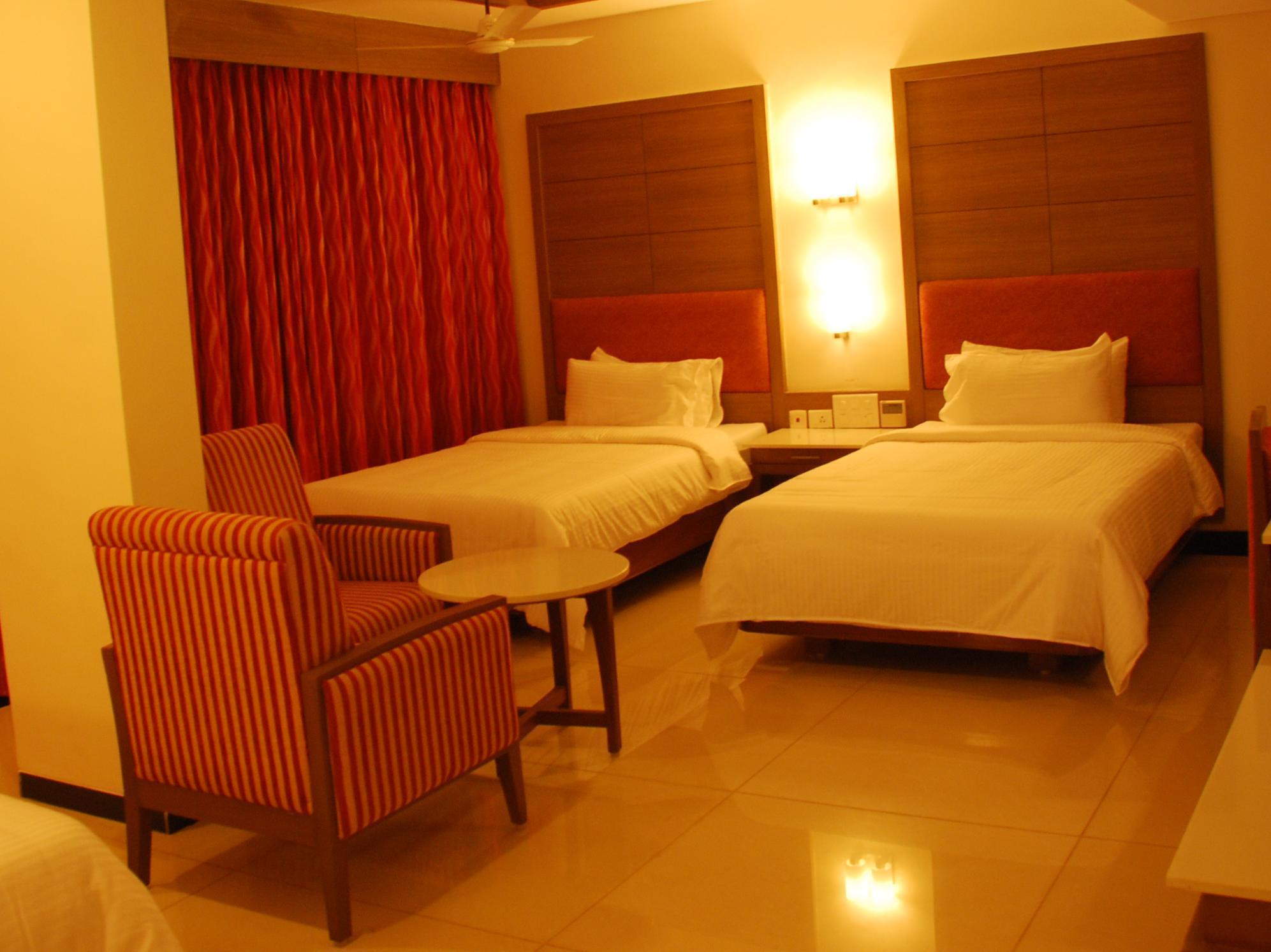 ולאנגני Clinton Park Inn מראה חיצוני תמונה